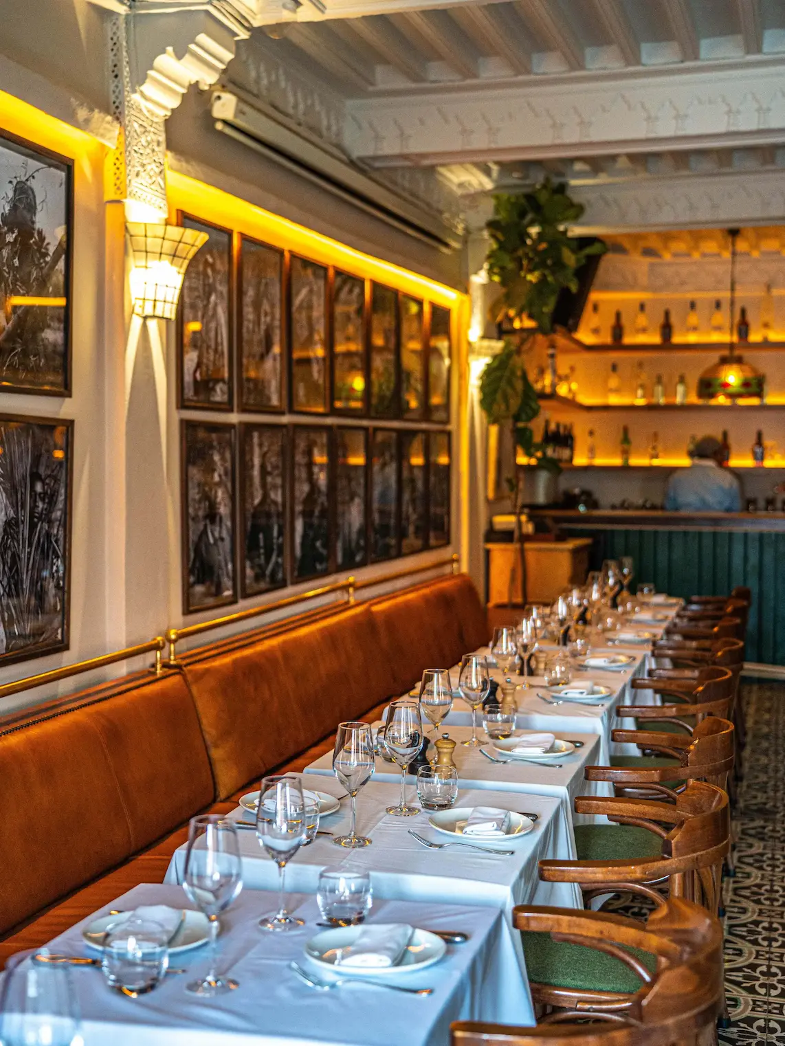 Live belly dancing show and traditional entertainment at Le Salama dinner show in Marrakech