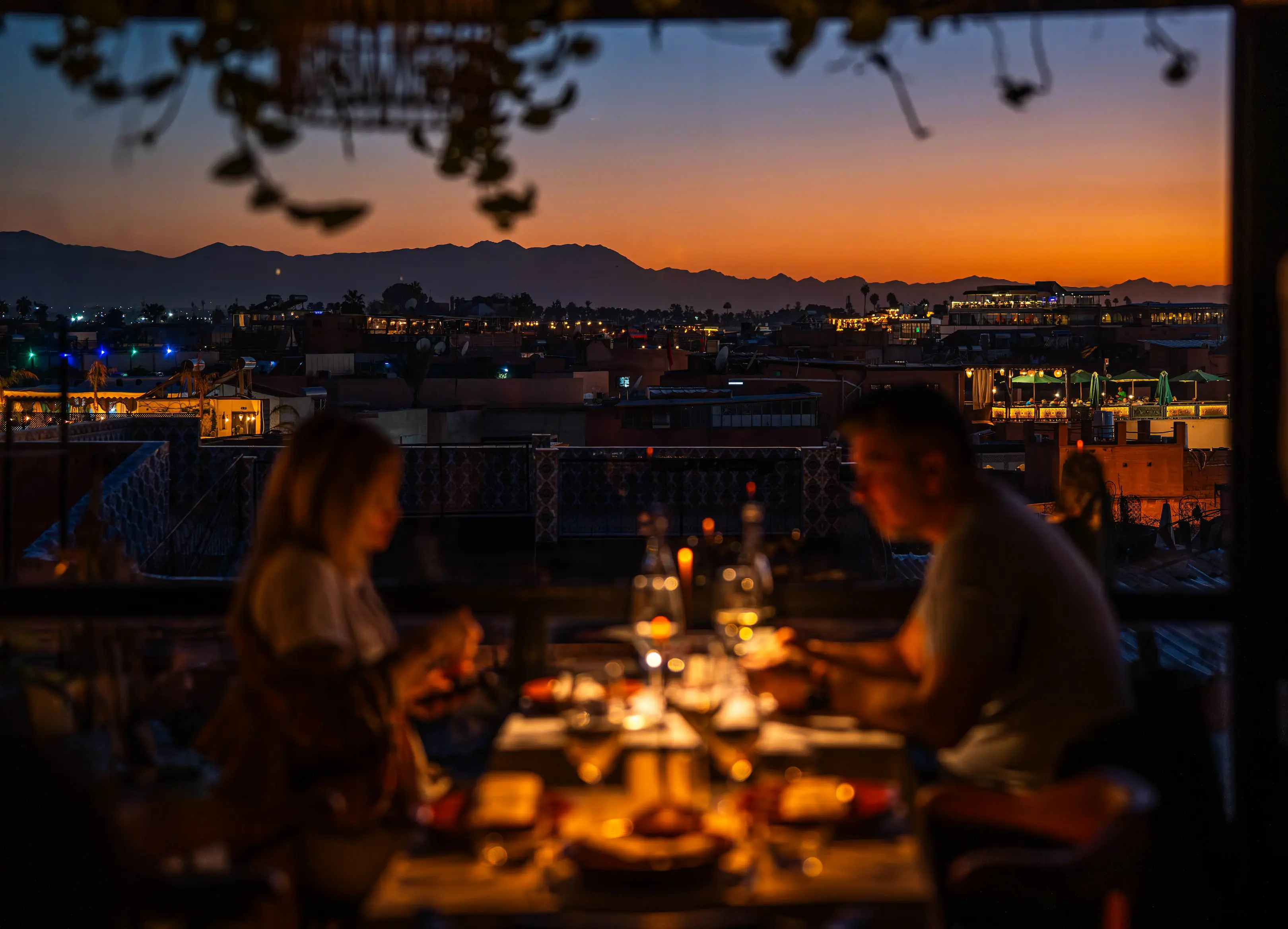 Live music and vibrant evening dinner show at Le Salama Marrakech